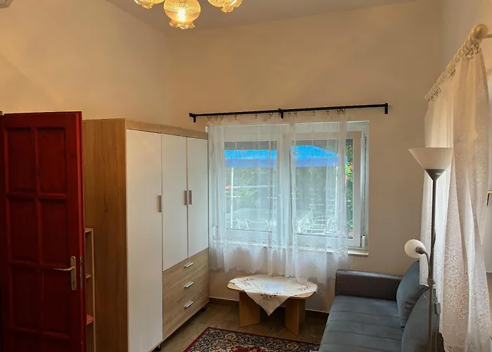 Feher Haz Homestay Zamardi